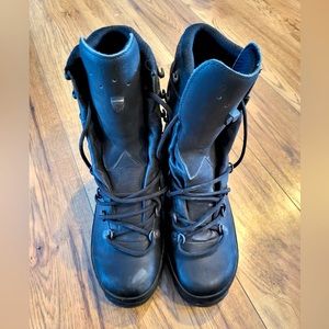 LOWA Combat Boot GTX TF size 10 US/9 UK/43.5 EU never worn